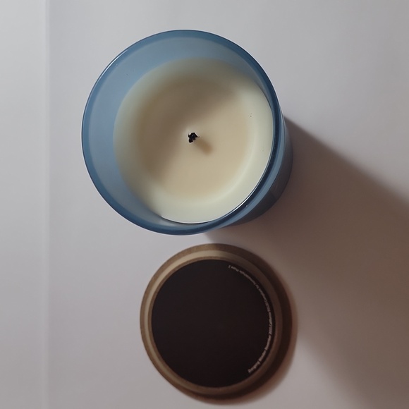 Aromascape candle - Picture 3 of 3